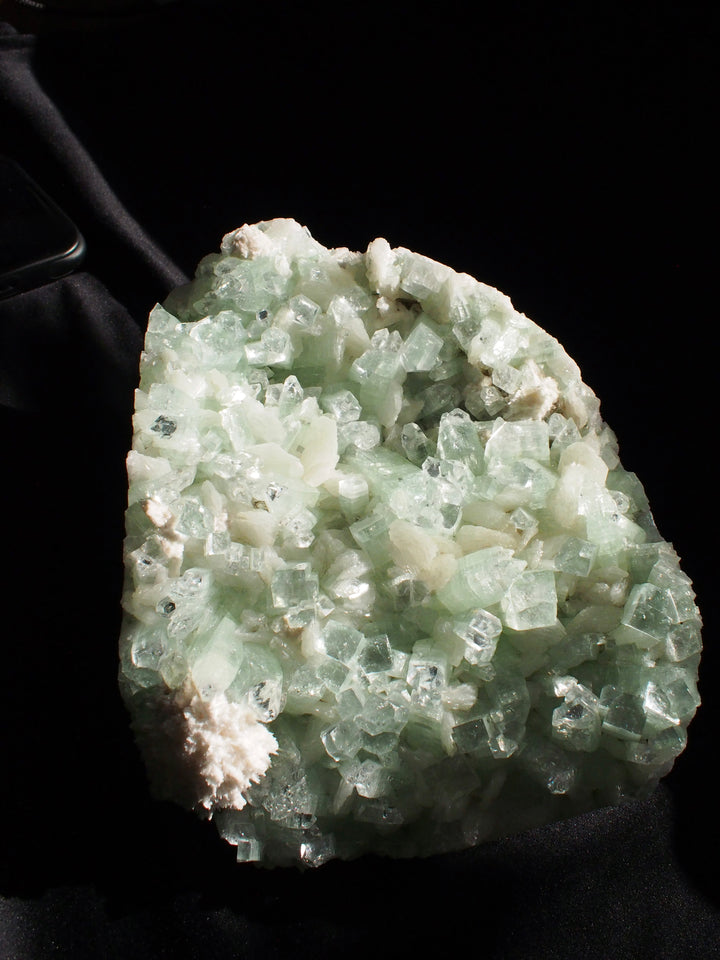 Apophyllite 魚眼石