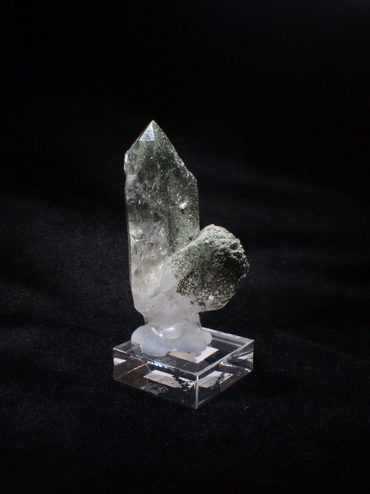 Phantom Quartz 幽靈水晶