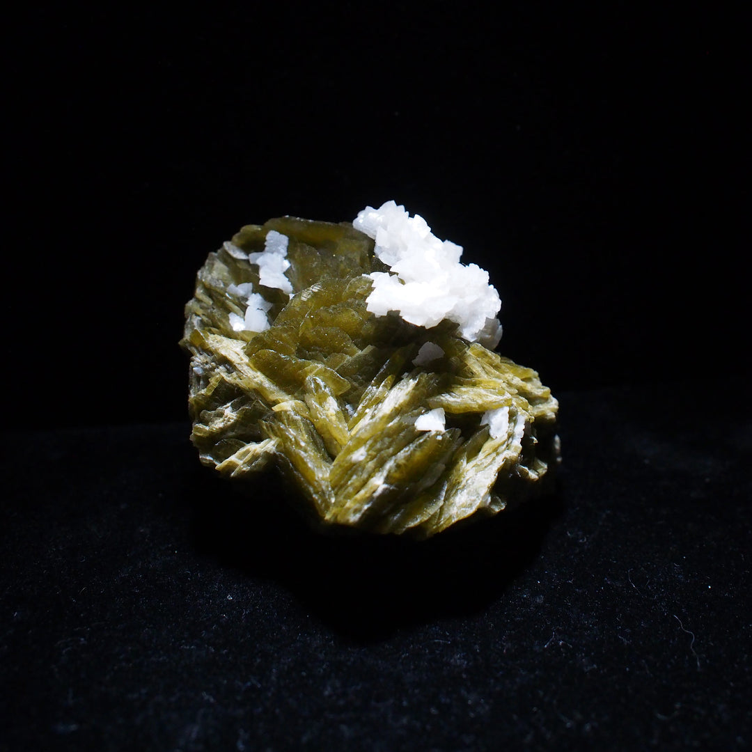 Siderite with Dolomite  菱鐵礦與白雲石