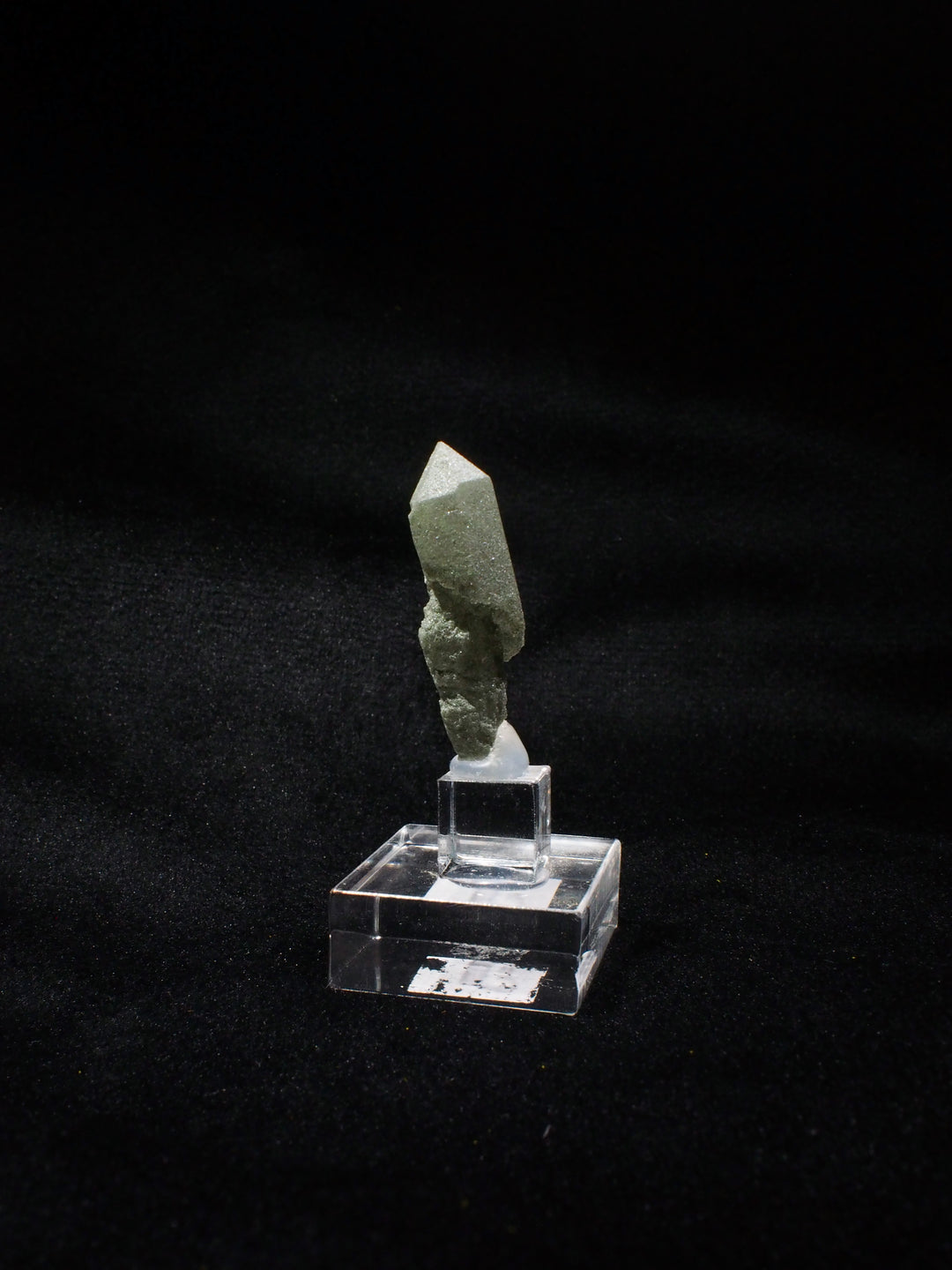 Phantom Quartz 幽靈水晶
