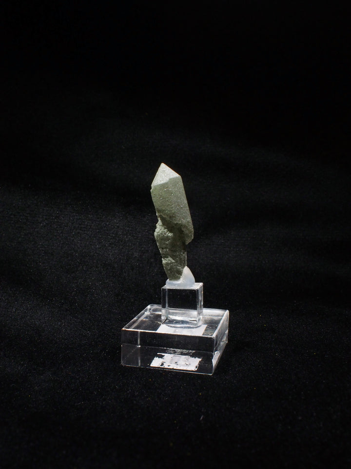 Phantom Quartz 幽靈水晶