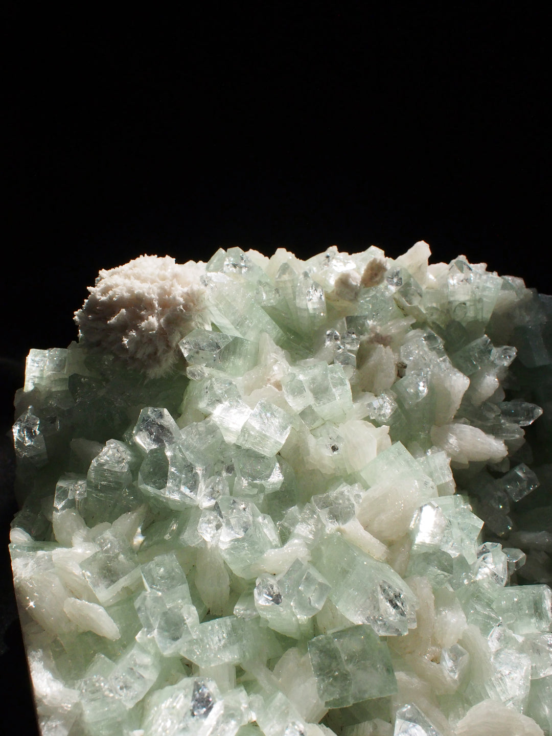 Apophyllite 魚眼石