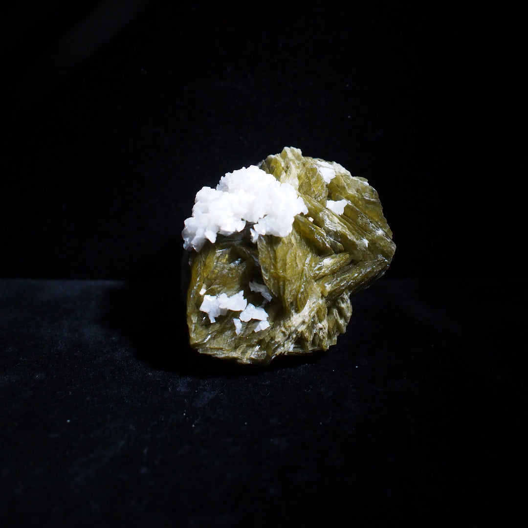 Siderite with Dolomite  菱鐵礦與白雲石