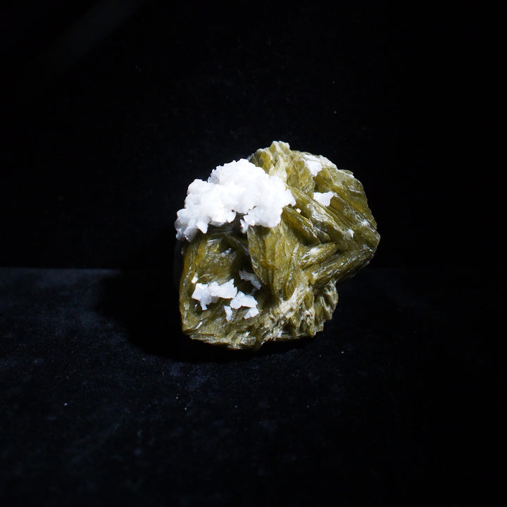 Siderite with Dolomite  菱鐵礦與白雲石