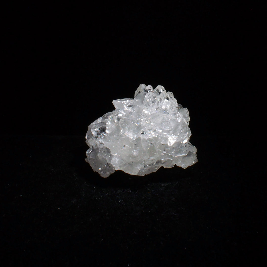 Apophyllite  魚眼石