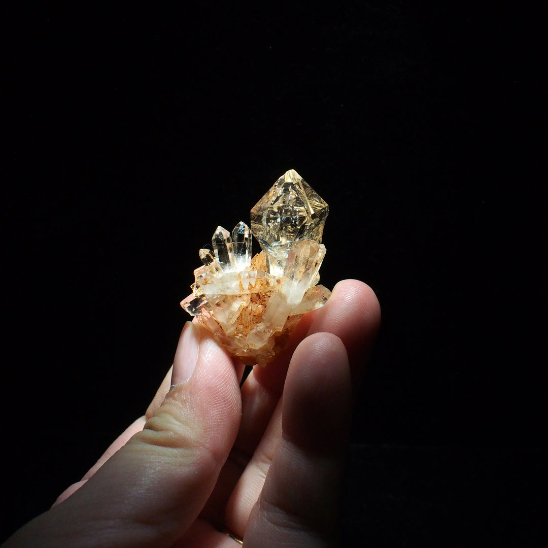 Skeletal Quartz  骸骨水晶