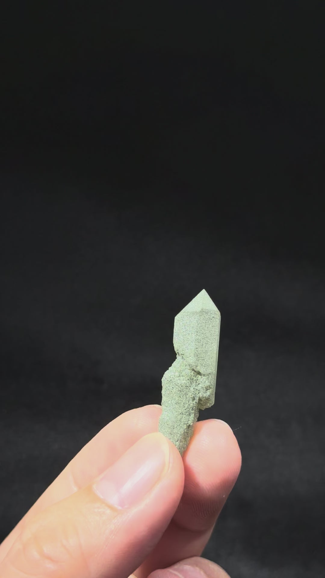 Phantom Quartz 幽靈水晶