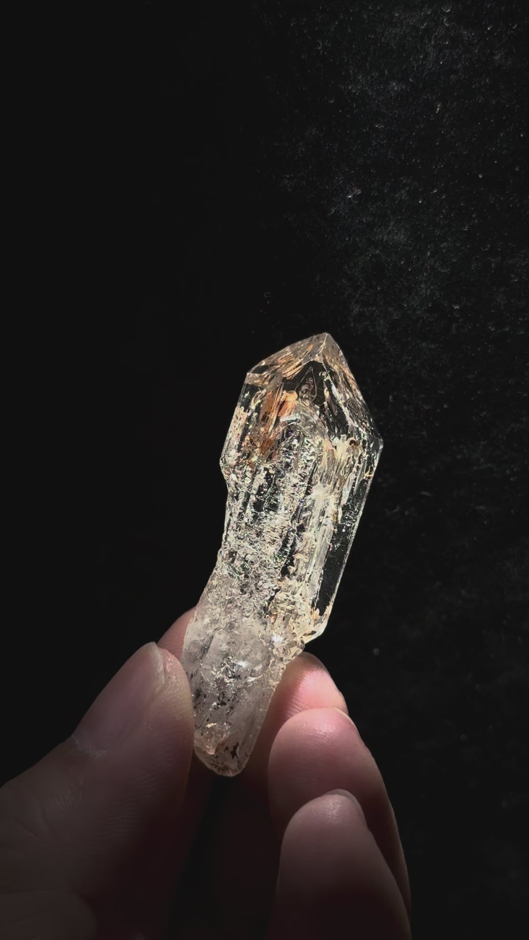 Skeletal Quartz  骸骨水晶