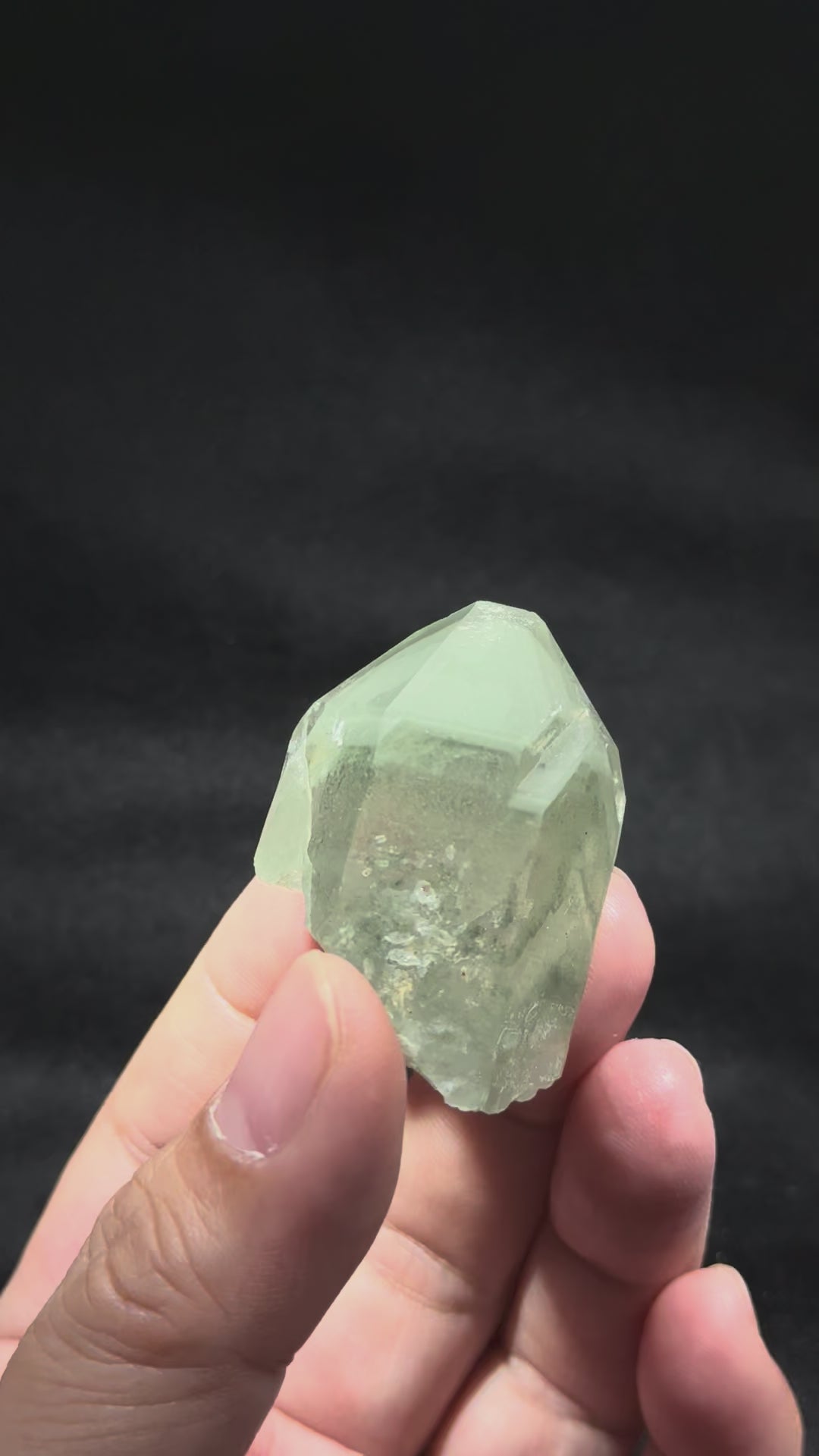 Phantom Quartz 幽靈水晶